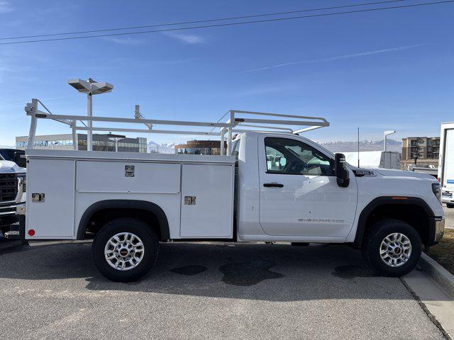 2025 GMC Sierra 2500HD 4WD Regular Cab Long Bed Pro
