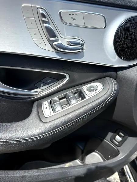 2018 Mercedes-Benz C-CLASS C 300 SE sedan