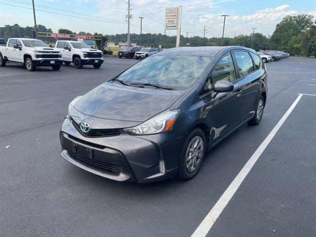 2017 Toyota Prius v Four