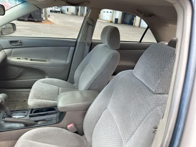 2002 Toyota Camry LE