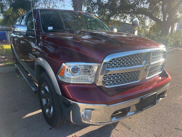 2017 RAM 1500 Laramie Crew Cab 4x4 57 Box