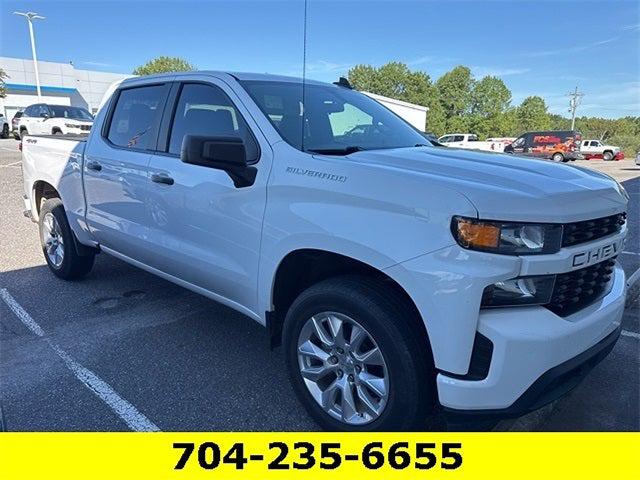 2021 Chevrolet Silverado 1500 4WD Crew Cab Short Bed Custom