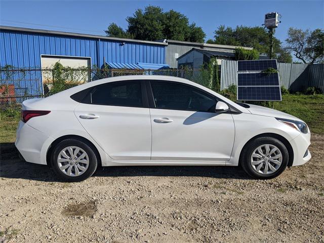 2021 Hyundai Accent SE