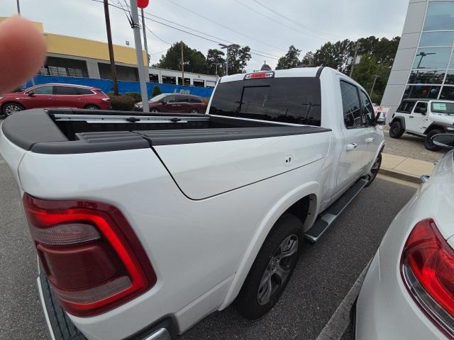 2019 RAM 1500 Laramie Crew Cab 4x4 57 Box