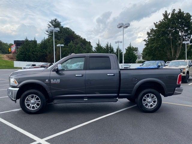 2018 RAM 3500 Laramie Crew Cab 4x4 64 Box