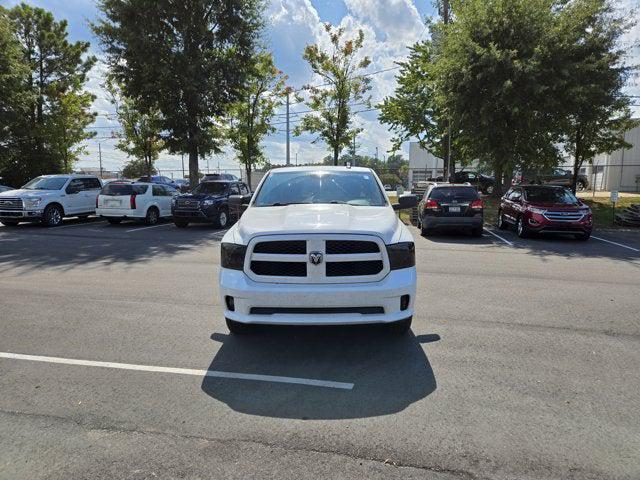 2017 RAM 1500 Express Crew Cab 4x2 57 Box