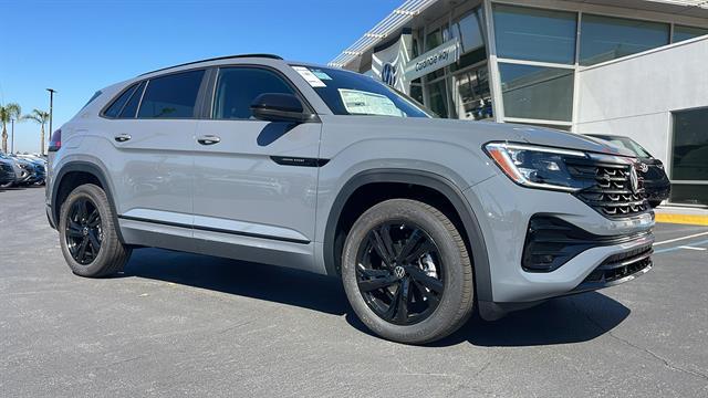2026 Volkswagen Atlas Cross Sport 2.0T SEL R-Line Black for sale in Corona, CA