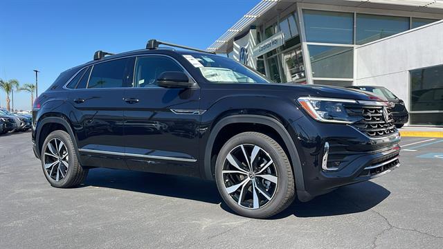 2026 Volkswagen Atlas Cross Sport 2.0T SEL Premium R-Line for sale in Corona, CA
