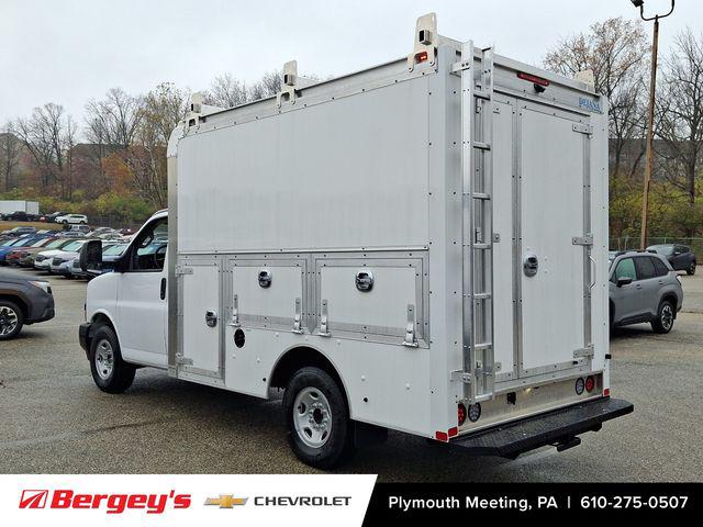 2025 Chevrolet Express Cutaway Work Van