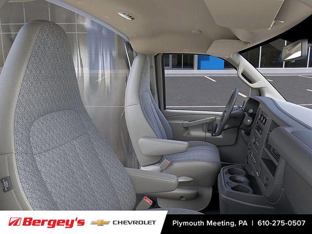 2025 Chevrolet Express Cutaway Work Van