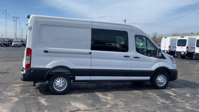 2025 Ford Transit Cargo Van T-250 MR CARGO AWD