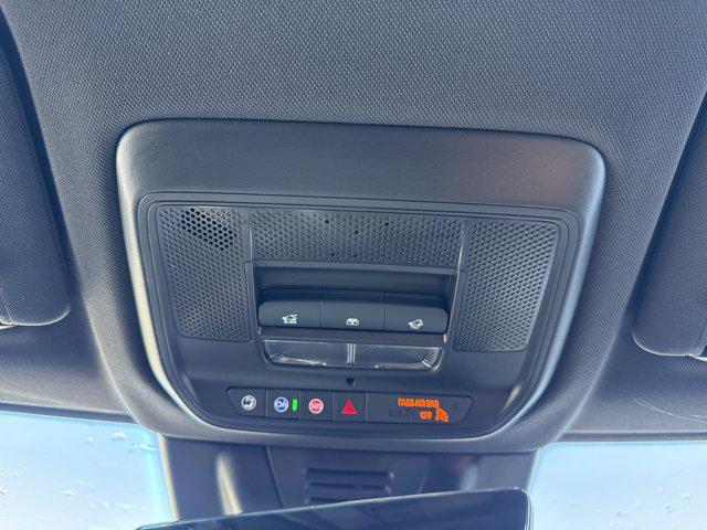 2026 Chevrolet Equinox LT2 w/PDE