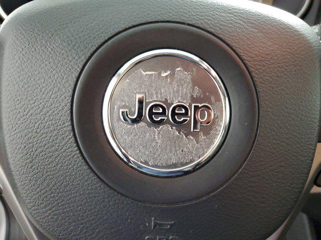 2020 Jeep Cherokee Limited FWD