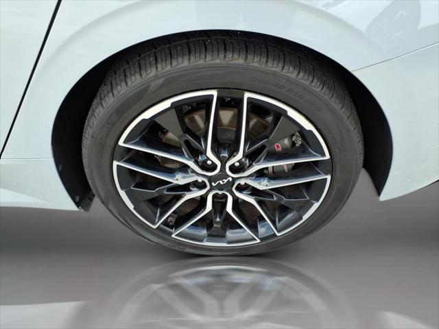 2024 Kia K5 GT