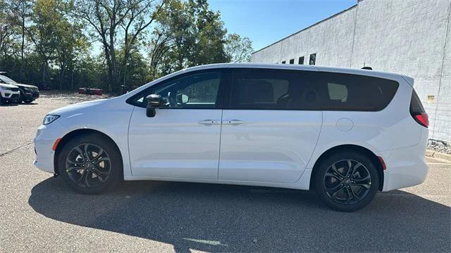 2026 Chrysler Pacifica PACIFICA SELECT 2026 Chrysler Pacifica PACIFICA SELECT