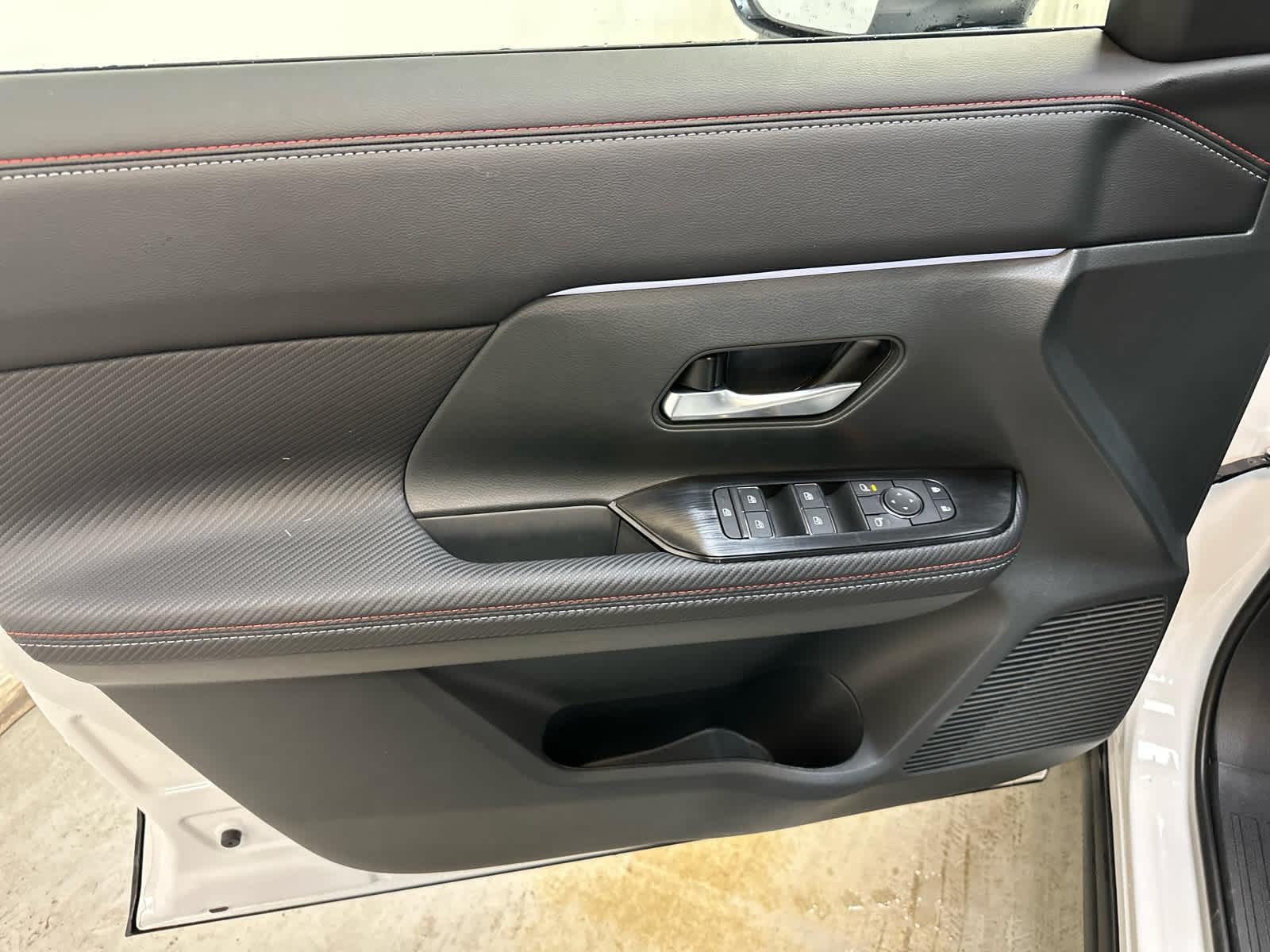 2026 Nissan KICKS SR AWD - Photo 19