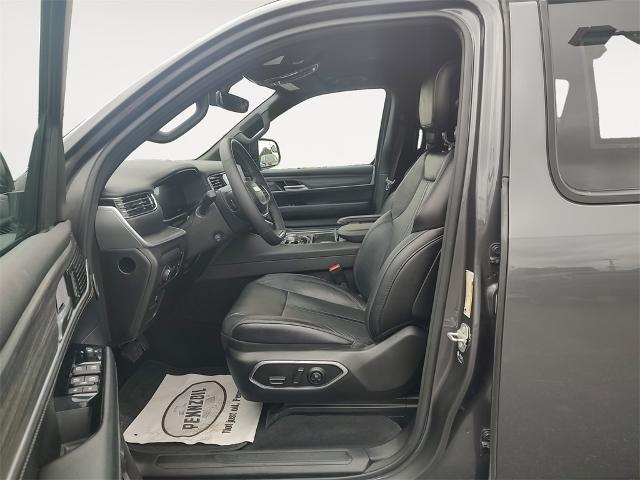 2024 Jeep Wagoneer Series II 4x2