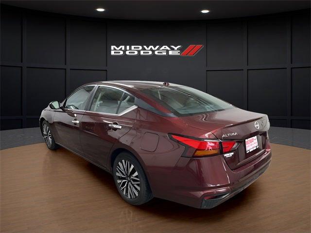 2024 Nissan Altima SV FWD