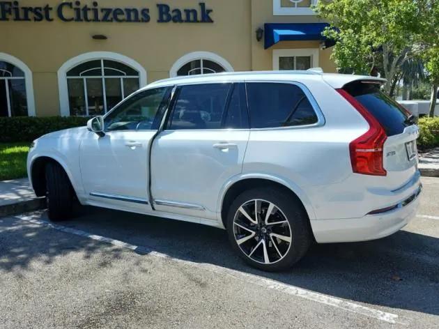 2024 Volvo XC90 B5 Plus Bright Theme