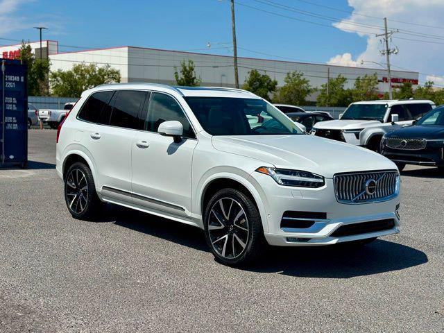 2024 Volvo XC90 B5 Plus Bright Theme