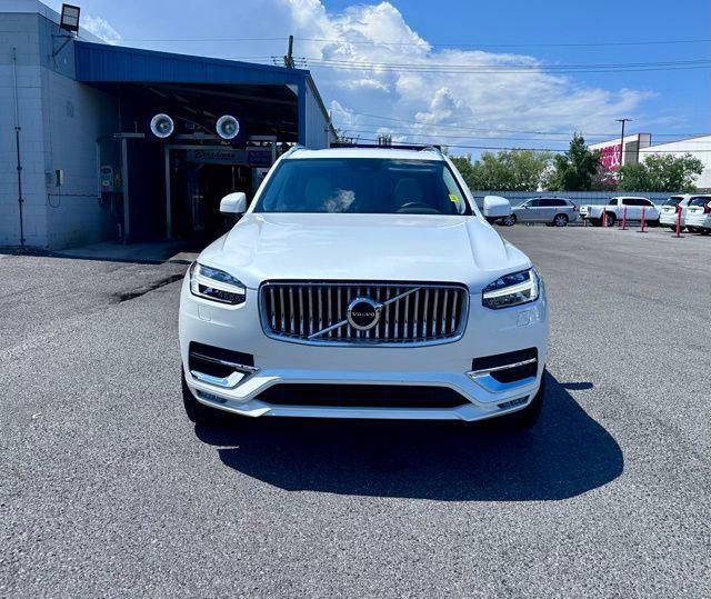 2024 Volvo XC90 B5 Plus Bright Theme