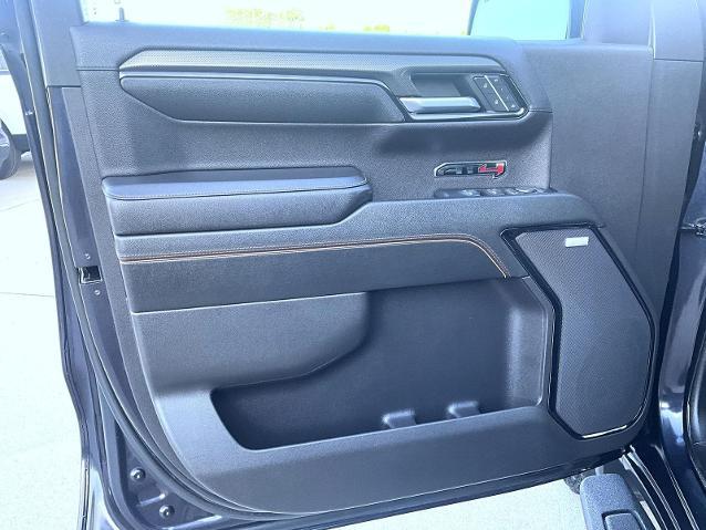 2023 GMC Sierra 1500 4WD Crew Cab Short Box AT4