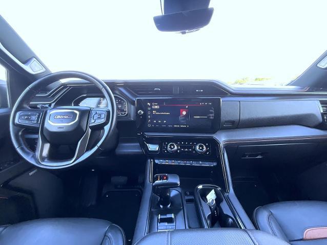 2023 GMC Sierra 1500 4WD Crew Cab Short Box AT4