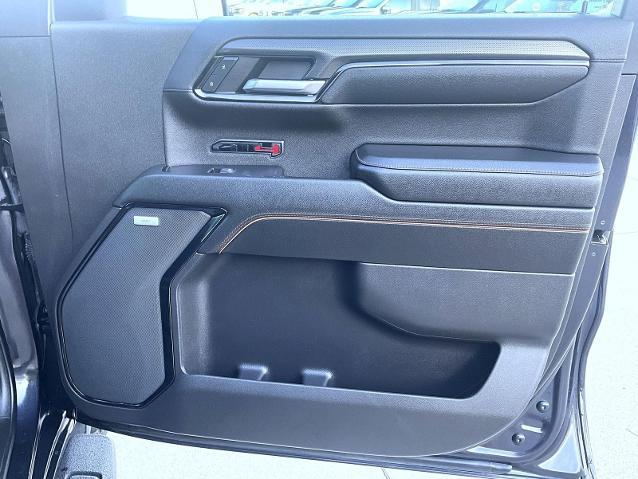 2023 GMC Sierra 1500 4WD Crew Cab Short Box AT4