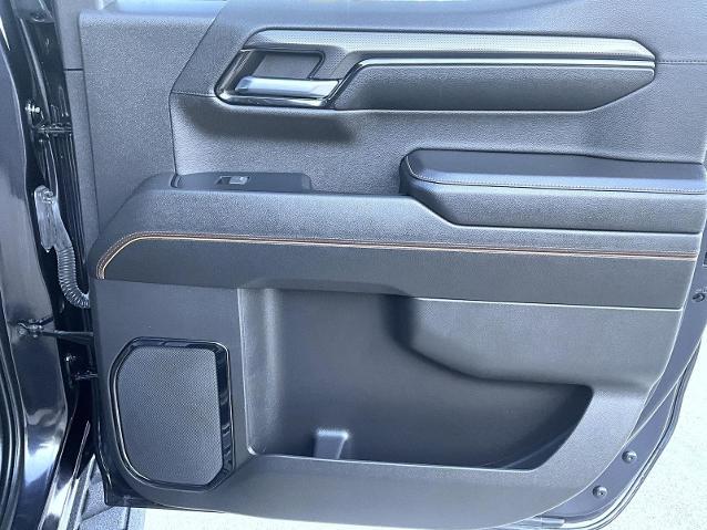 2023 GMC Sierra 1500 4WD Crew Cab Short Box AT4