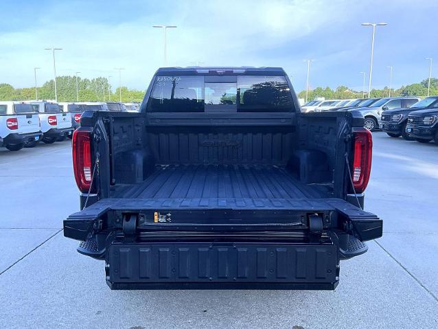 2023 GMC Sierra 1500 4WD Crew Cab Short Box AT4