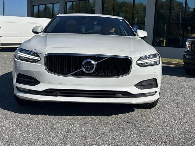 2024 Volvo XC40 B5 Core Bright Theme 2024 Volvo XC40 B5 Core Bright Theme