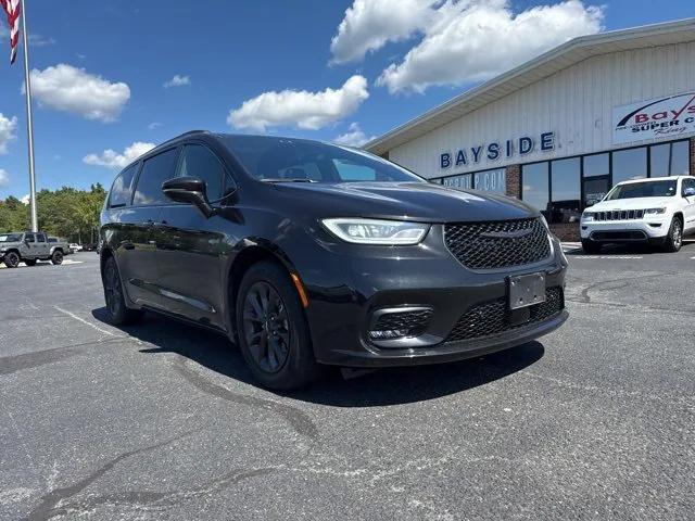2021 Chrysler Pacifica Touring L