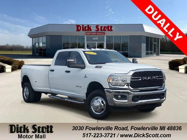 2024 RAM 3500 Big Horn Crew Cab 4x4 8 Box