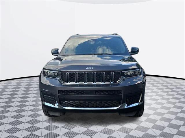 2024 Jeep Grand Cherokee L Laredo X 4x4