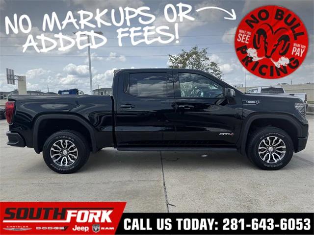 2023 GMC Sierra 1500 4WD Crew Cab Short Box AT4