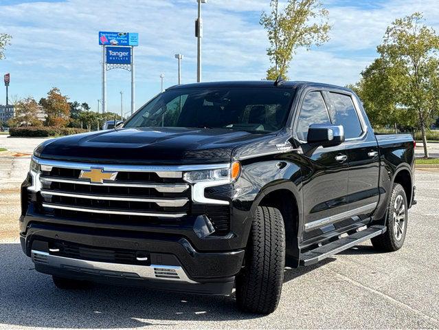 2023 Chevrolet Silverado 1500 4WD Crew Cab Short Bed High Country