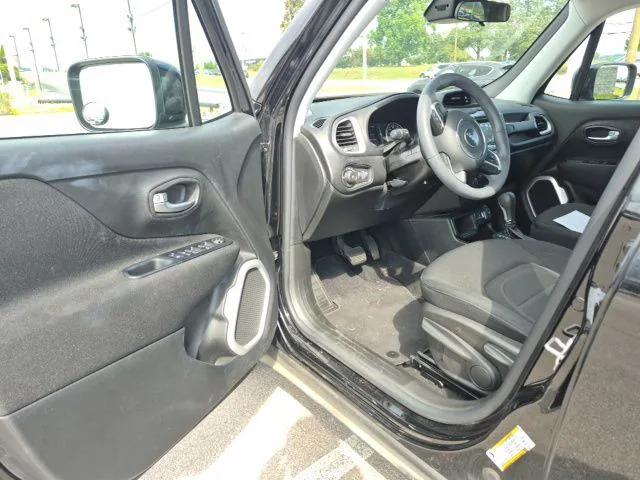 2019 Jeep Renegade Latitude FWD
