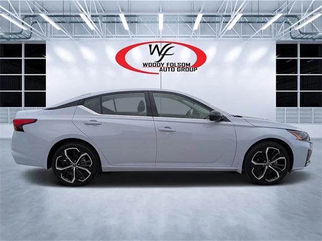 2024 Nissan Altima SR Intelligent AWD 2024 Nissan Altima SR Intelligent AWD