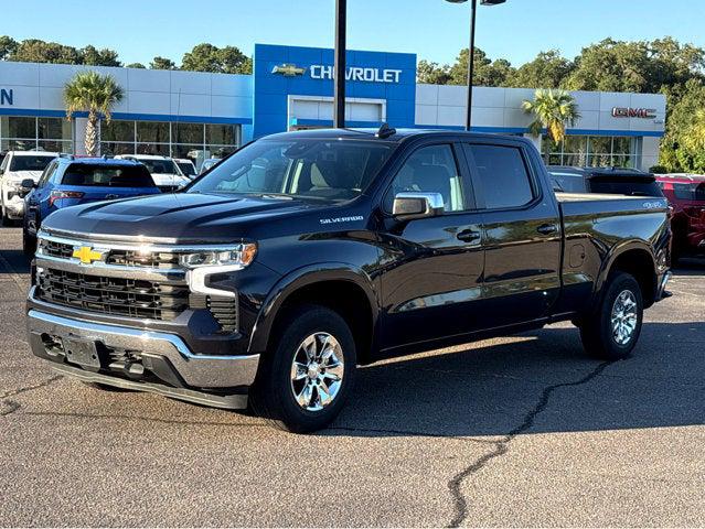2023 Chevrolet Silverado 1500 4WD Crew Cab Standard Bed LT