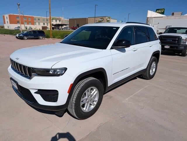 2024 Jeep Grand Cherokee Laredo 4x4 2024 Jeep Grand Cherokee Laredo 4x4