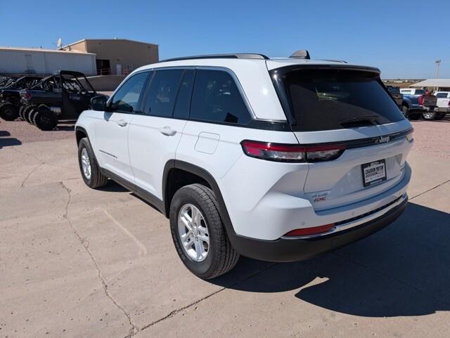 2024 Jeep Grand Cherokee Laredo 4x4 2024 Jeep Grand Cherokee Laredo 4x4