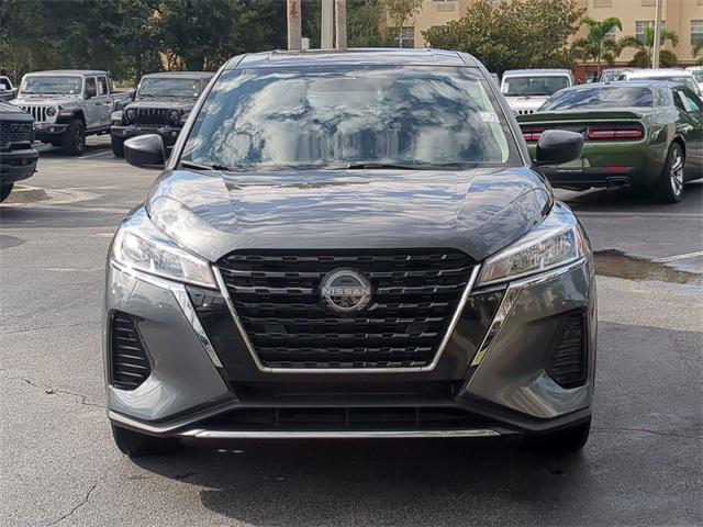 2024 Nissan Kicks S Xtronic CVT