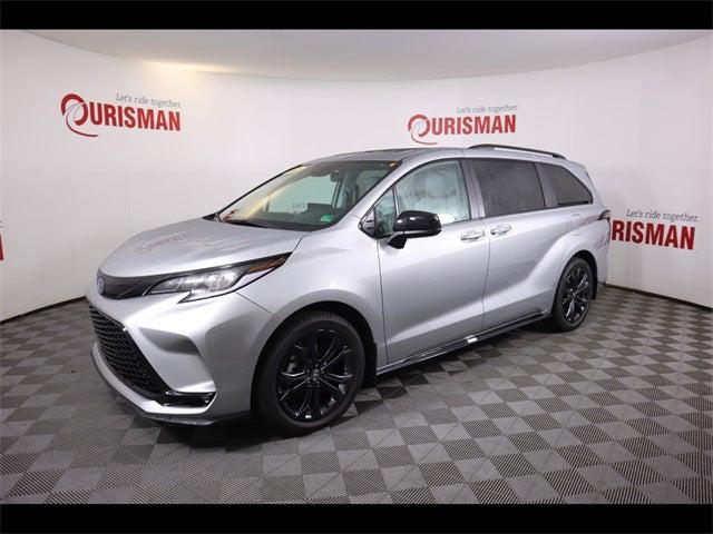 2025 Toyota Sienna XSE