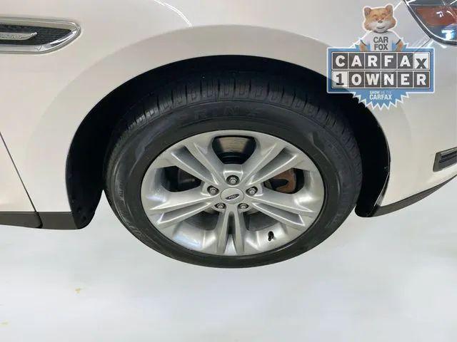 2018 Ford Taurus SEL