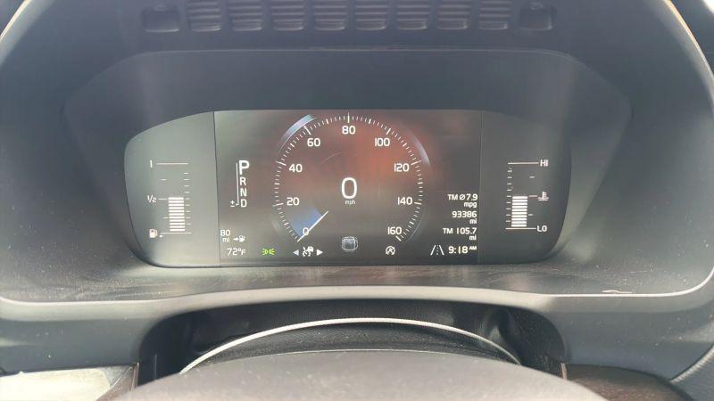 2019 Volvo XC90 T5 Momentum