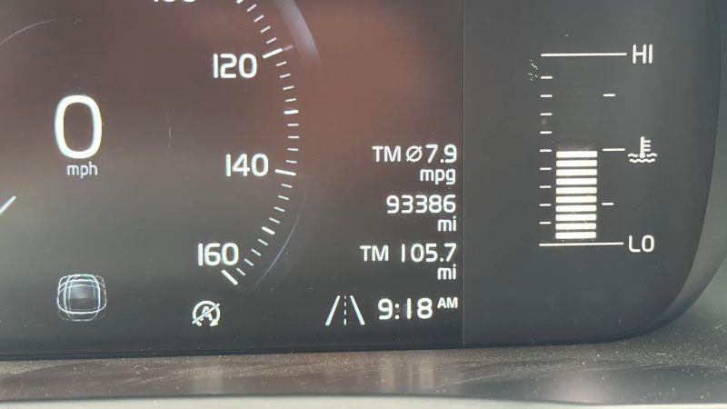2019 Volvo XC90 T5 Momentum