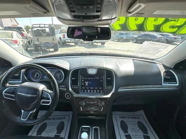 2018 Chrysler 300 Limited