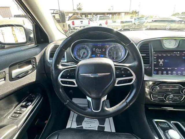 2018 Chrysler 300 Limited