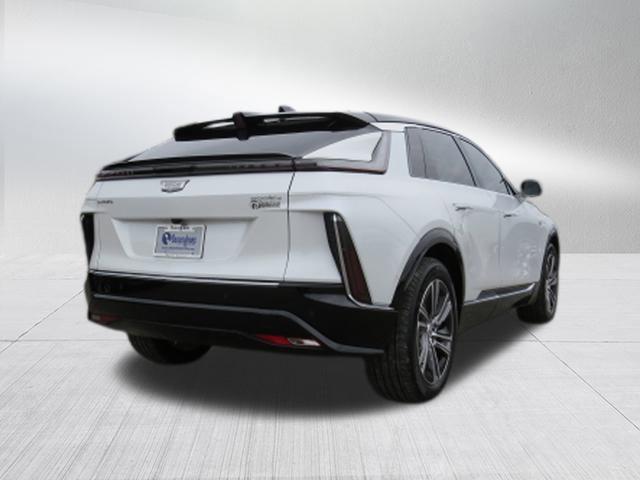 2025 Cadillac iQ Luxury w/1SC