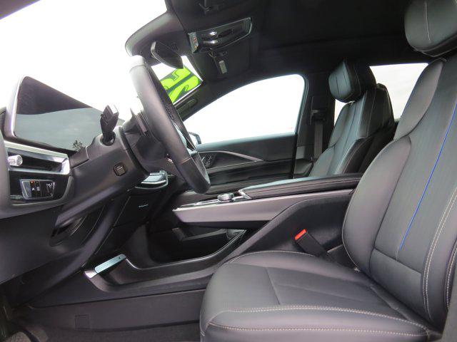 2025 Cadillac iQ Luxury w/1SC
